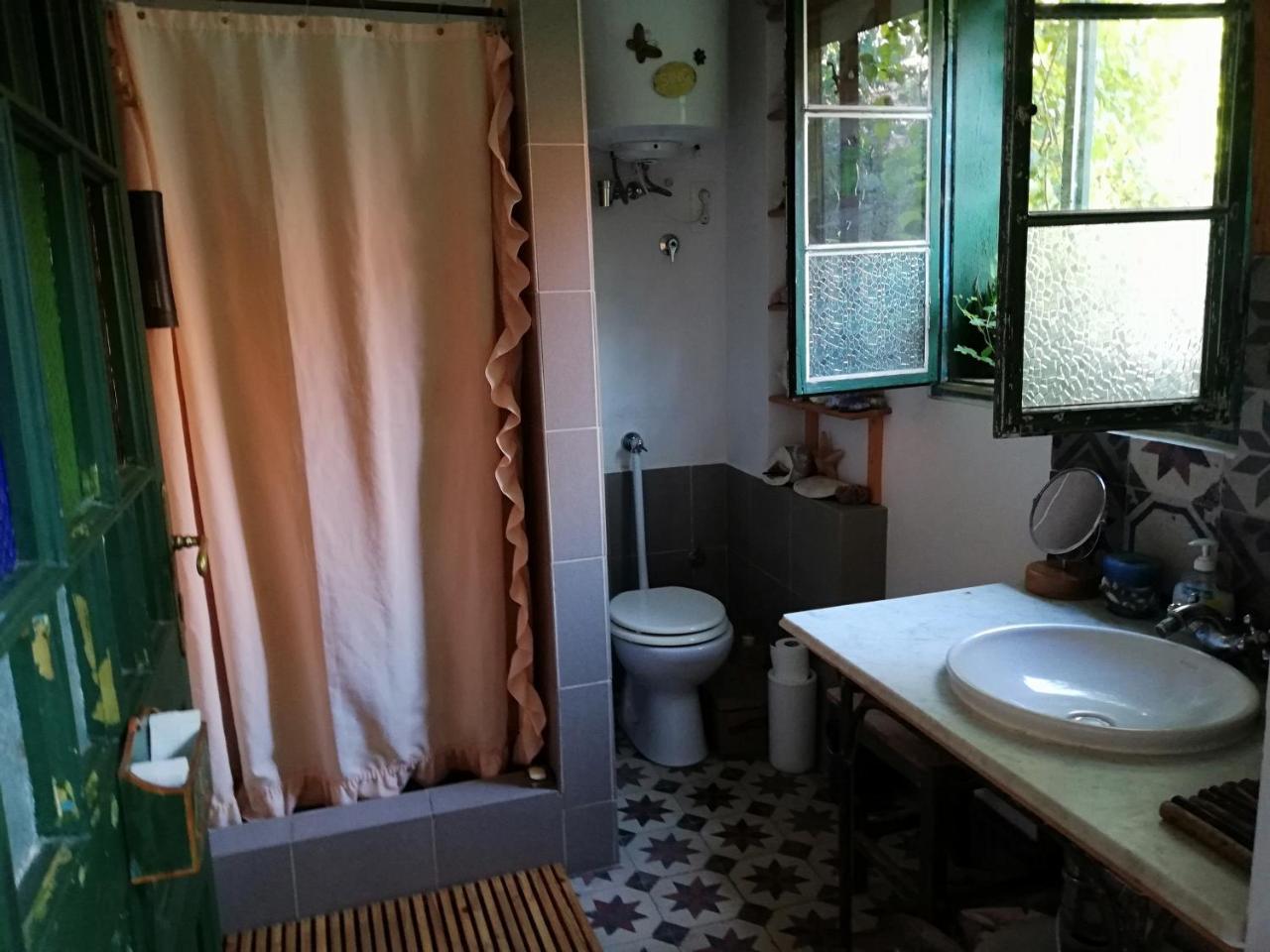 Rozmaringos Udvarhaz Dunafoldvar Exteriér fotografie